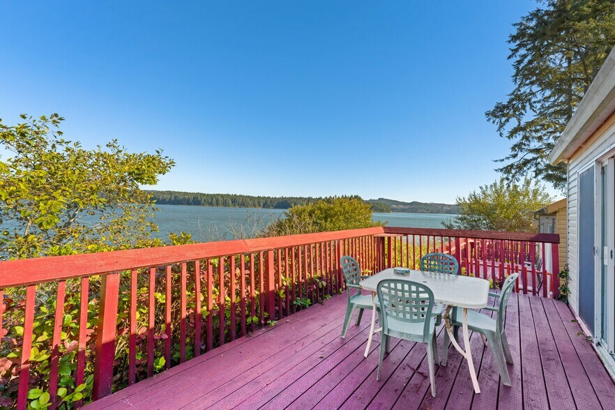 More Photos Of 4484 Fish Mill, Westlake Hotel For Sale