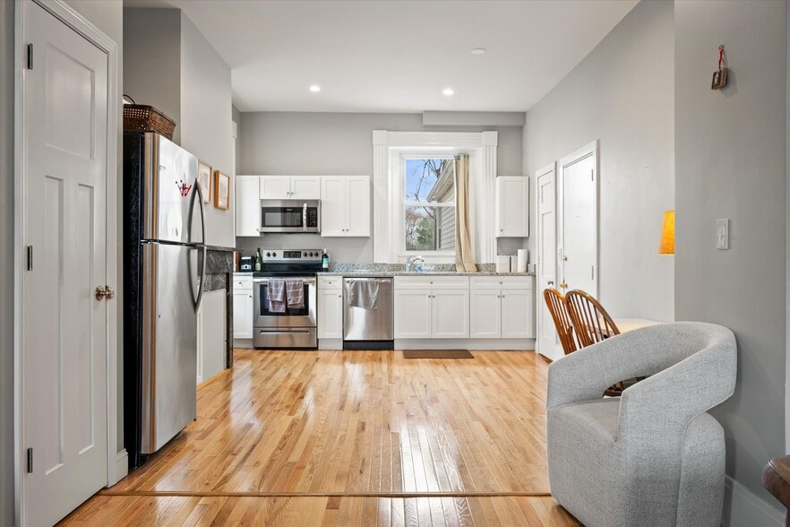 More Photos Of 72 3rd St, Bangor Apartments For Sale