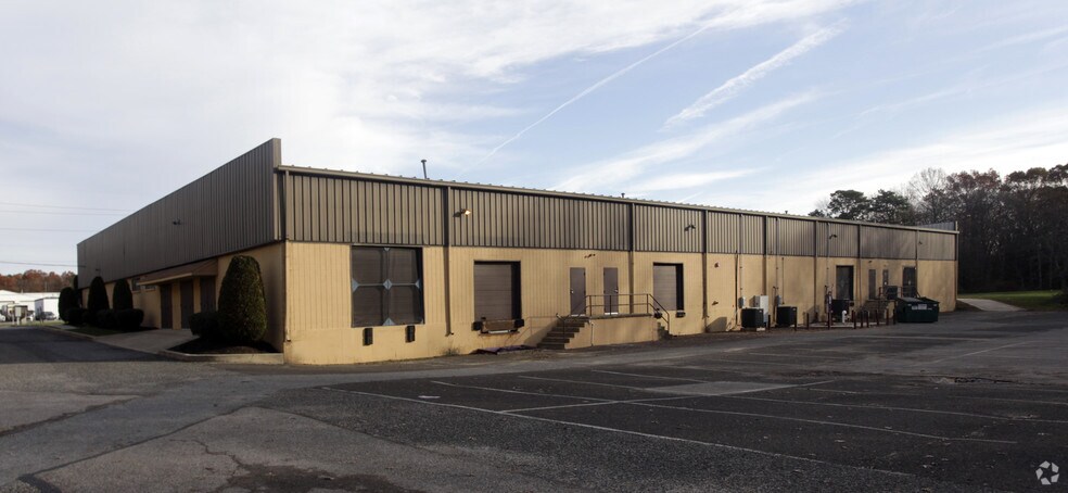 More Photos Of 1041 Glassboro Rd, Williamstown Unknown For Lease