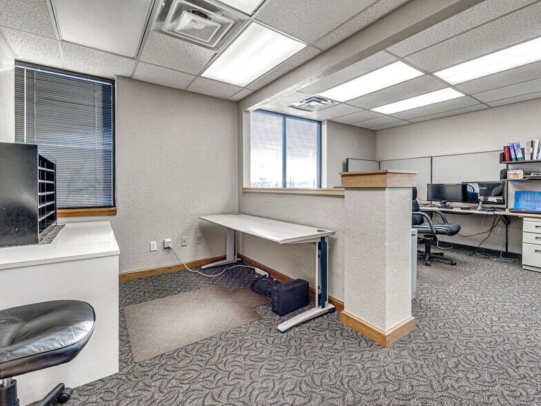 More Photos Of 11100 Stratford Dr, Oklahoma City Loft Creative Space For Sale