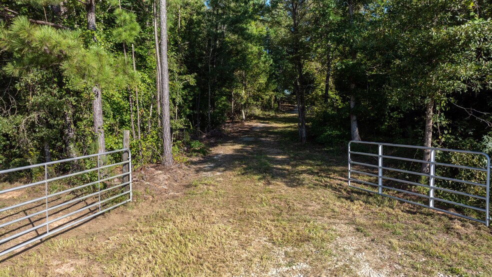 More Photos Of 1901 Grey Land rd, Greensboro Land For Sale