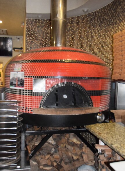 More Photos Of 9740 Barker Cypress Rd, Cypress Restaurant For Lease