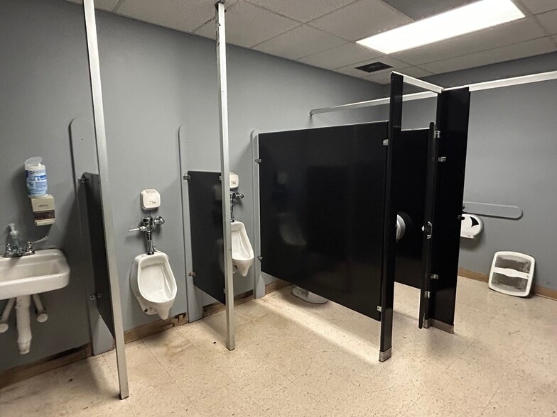 More Photos Of 2586-2646 Onslow Dr, Jacksonville Unknown For Lease