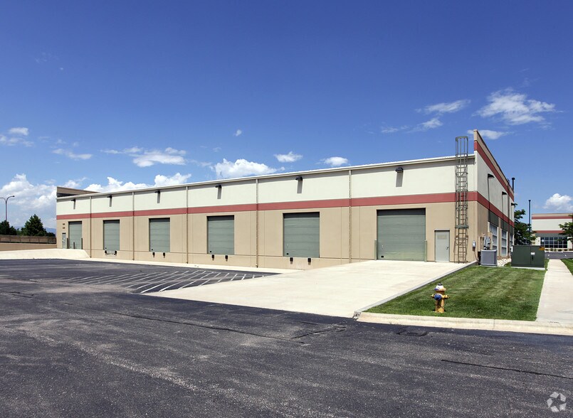 More Photos Of 1340 N Newport Rd, Colorado Springs Warehouse For Lease