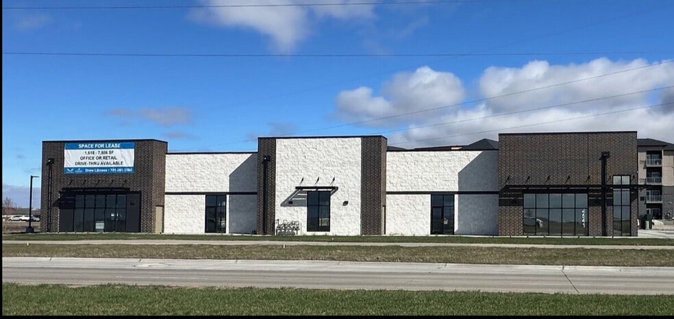 More Photos Of 4541 52nd Ave, Fargo General Retail For Lease