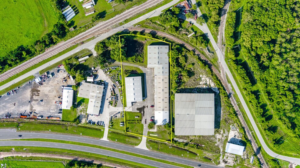 More Photos Of 2300 Hwy 60 W, Mulberry Warehouse For Lease