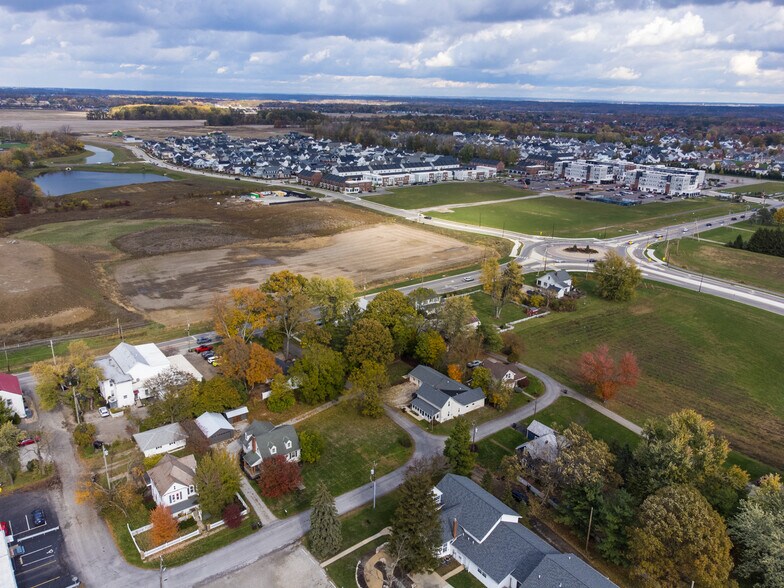 More Photos Of 1550 Lewis Center Rd, Lewis Center Freestanding For Sale