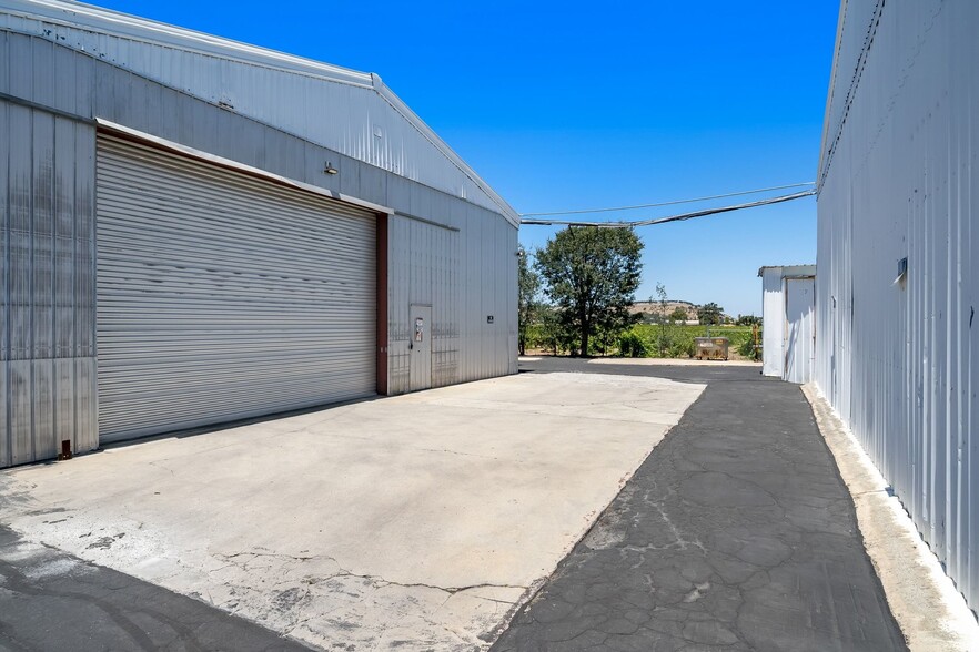 More Photos Of 2320 Ramada Dr, Paso Robles Industrial For Lease