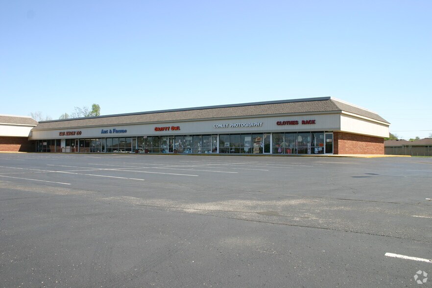 More Photos Of 3121-3149 E Thompson Rd, Indianapolis Unknown For Lease