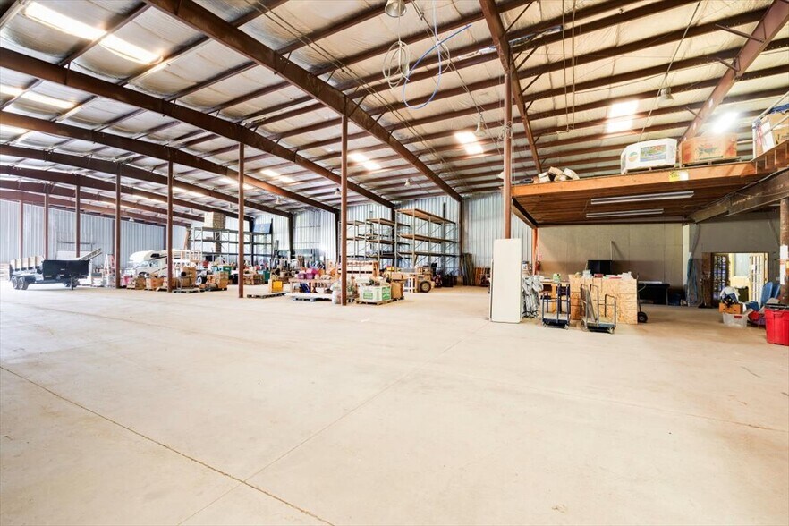 More Photos Of 485 Clinton St, Cowlesville Industrial For Sale