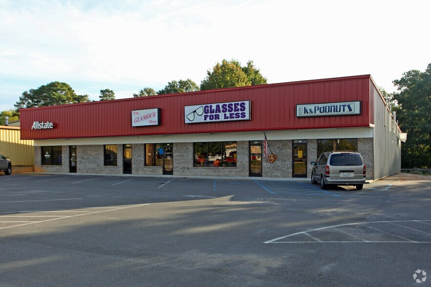 Primary Photo Of 220-228 N Brindlee Mountain Pky, Arab Freestanding For Sale