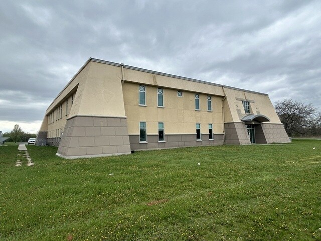 More Photos Of 10501 Success Ln, Dayton Office For Sale
