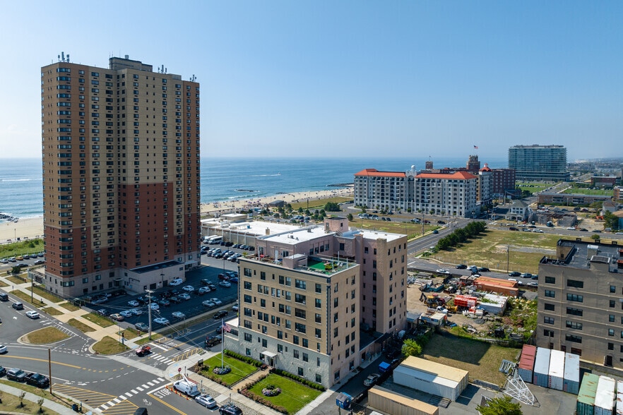 More Photos Of 200 Deal Lake Dr, Asbury Park Apartments For Sale