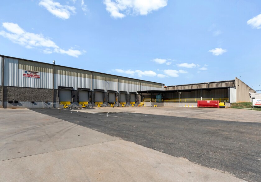 More Photos Of 141 Robins St, Lowell Manufacturing For Lease