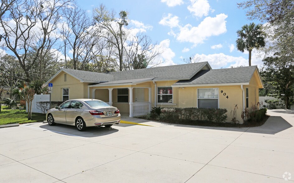 More Photos Of 904 W New York Ave, Deland Office For Sale