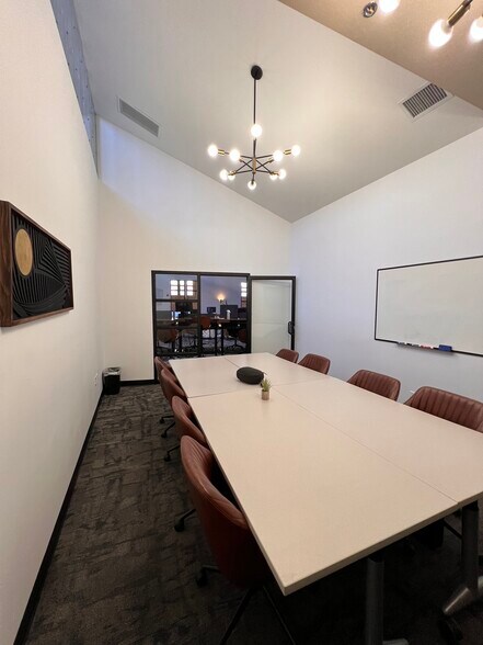 More Photos Of 475 N Lincoln St, Denver Loft Creative Space For Lease