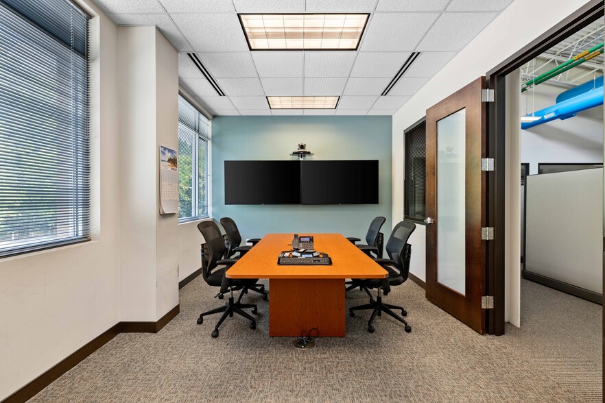 More Photos Of 8000 Brownleigh Dr, Raleigh Office For Sale