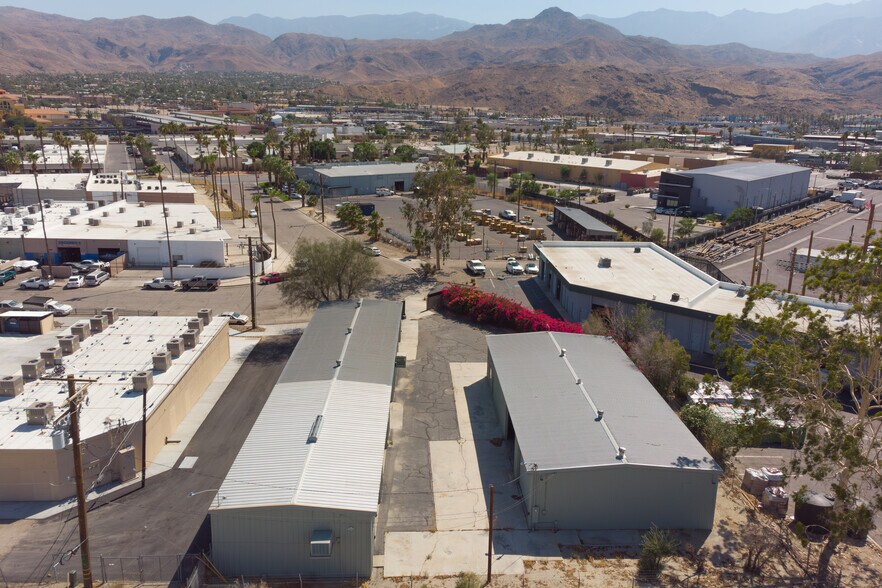 More Photos Of 68686 Summit Dr, Cathedral City Service For Sale