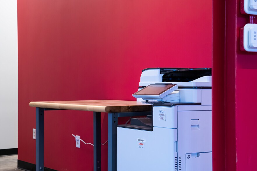 More Photos Of 20 W 14th Ave, North Kansas City Coworking Space