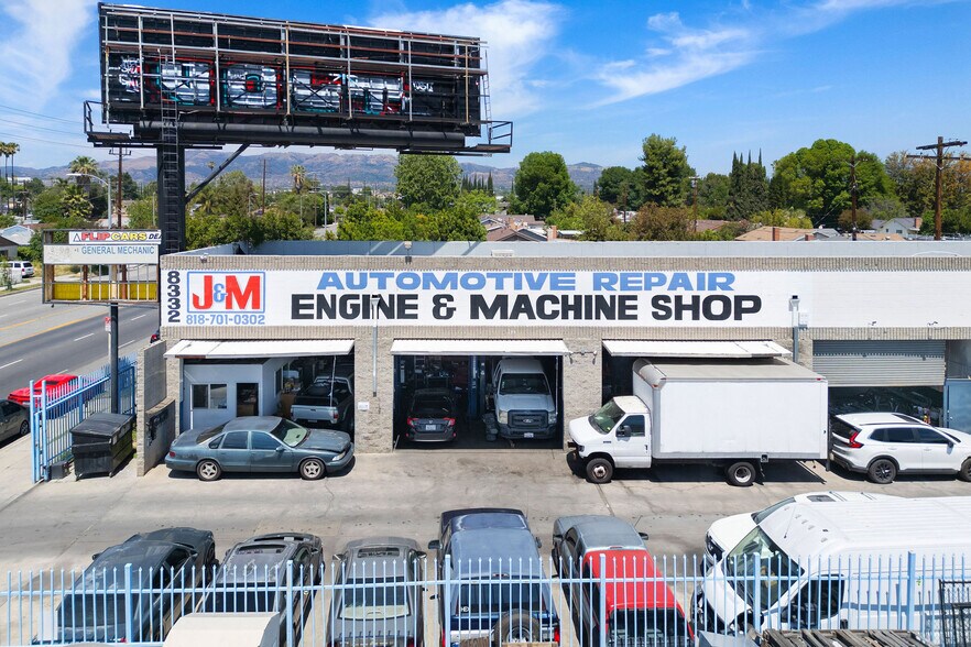 More Photos Of 8332 Tampa Ave, Northridge Auto Repair For Sale