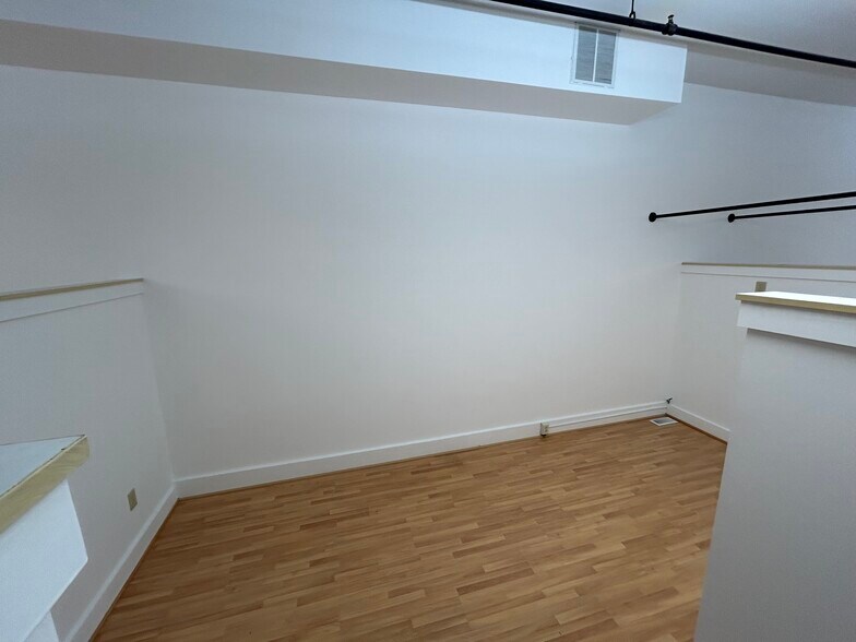 More Photos Of 14 N 3rd St, Lafayette Office For Sale