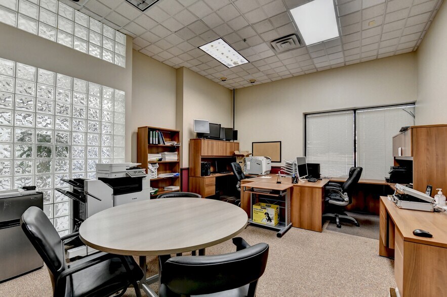 More Photos Of 3274 Medlock Bridge Rd, Peachtree Corners Flex For Sale