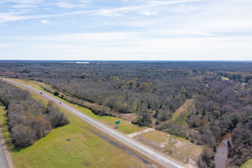More Photos Of 00 Riverside Pky, Bryan Land For Sale