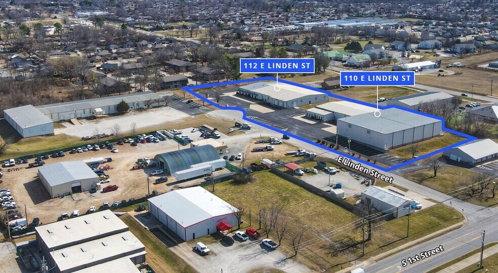 More Photos Of 110 E Linden St, Rogers Unknown For Lease