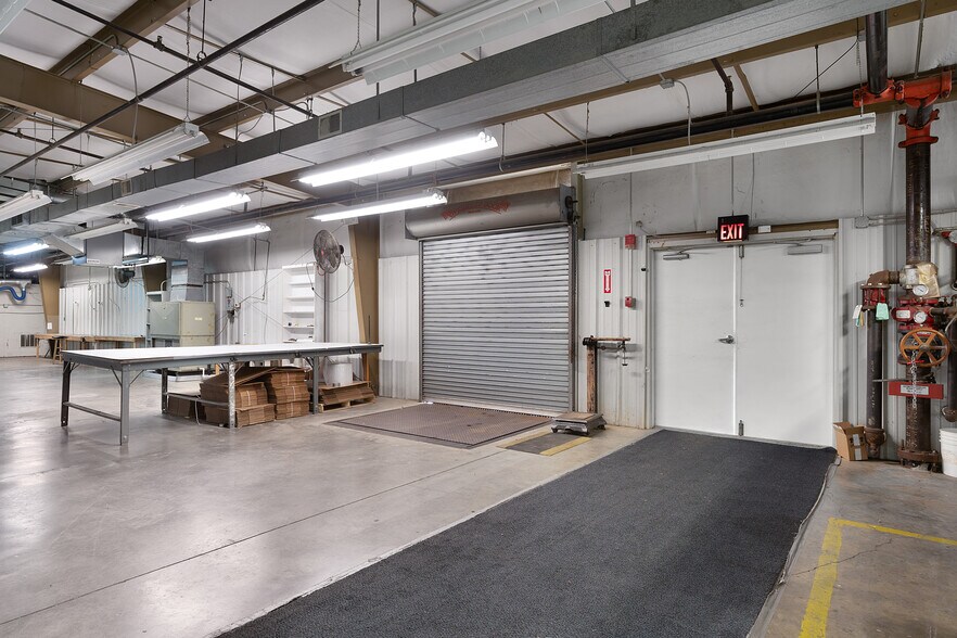 More Photos Of 205 Industrial Pike, Whitwell Manufacturing For Sale
