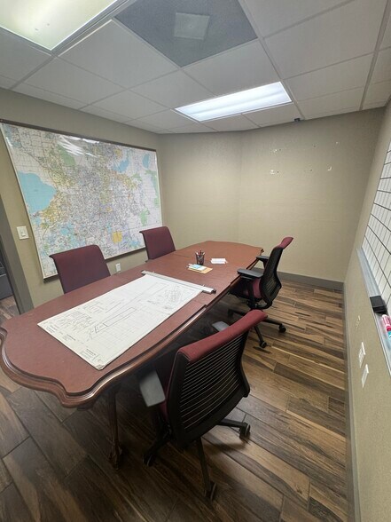 More Photos Of 1517 N Orange Blossom Trl, Orlando Office For Lease