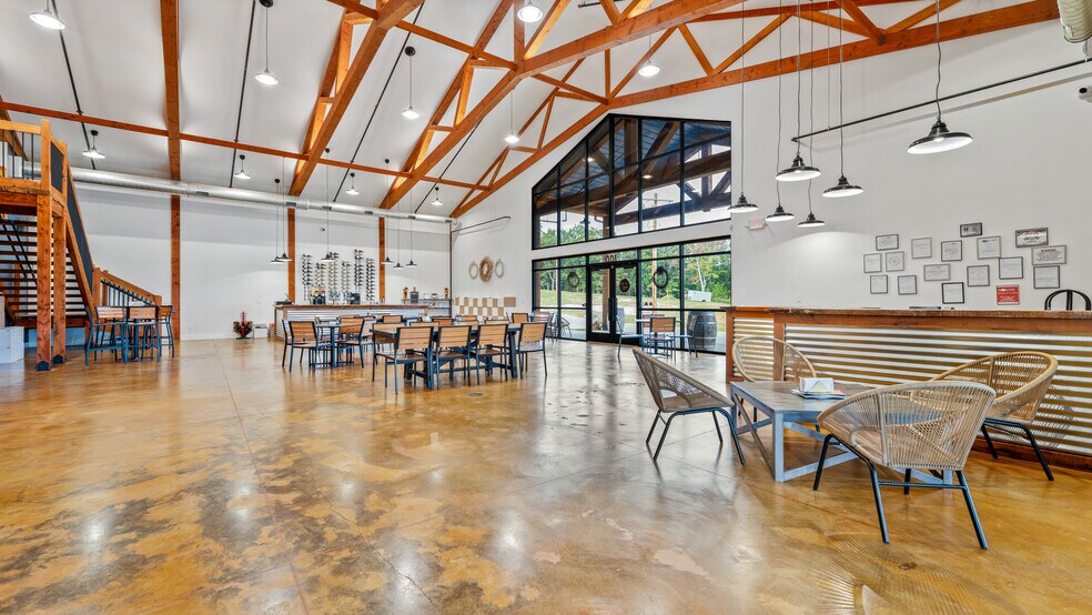 More Photos Of 100 Grand Vintners Lane, Lake Ozark Winery Vineyard For Sale