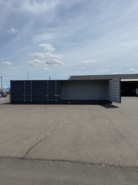 More Photos Of 4399 Table Rock Rd, Central Point Contractor Storage Yard For Lease