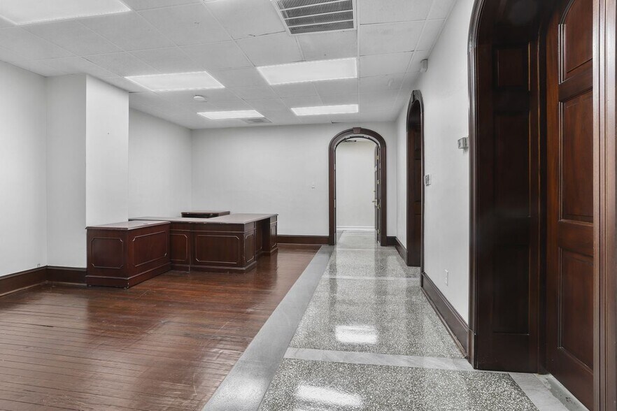 More Photos Of 343 3rd St, Baton Rouge Office For Lease