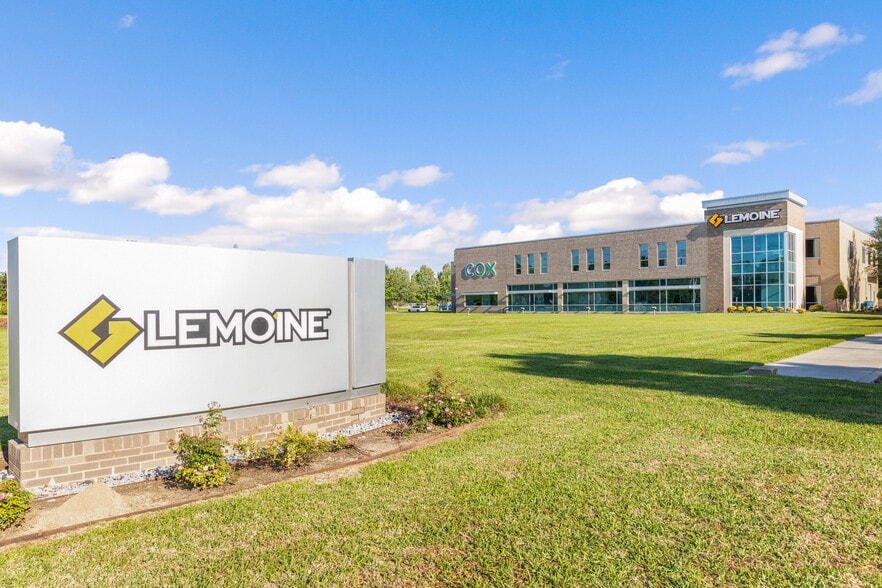 More Photos Of 1906 Eraste Landry Rd, Lafayette Office For Sale