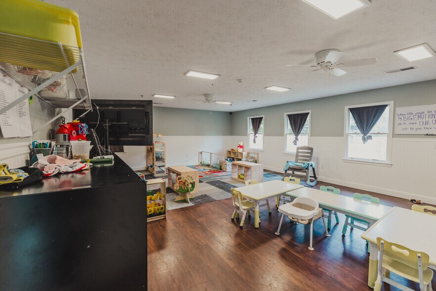 More Photos Of 62 Wax Rd, Silver Creek Daycare Center For Sale