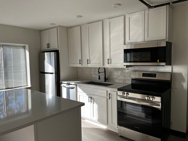 More Photos Of 480 8th St, Red Wing Apartments For Sale