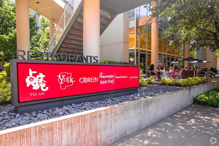 More Photos Of 1722 Routh St, Dallas Coworking Space