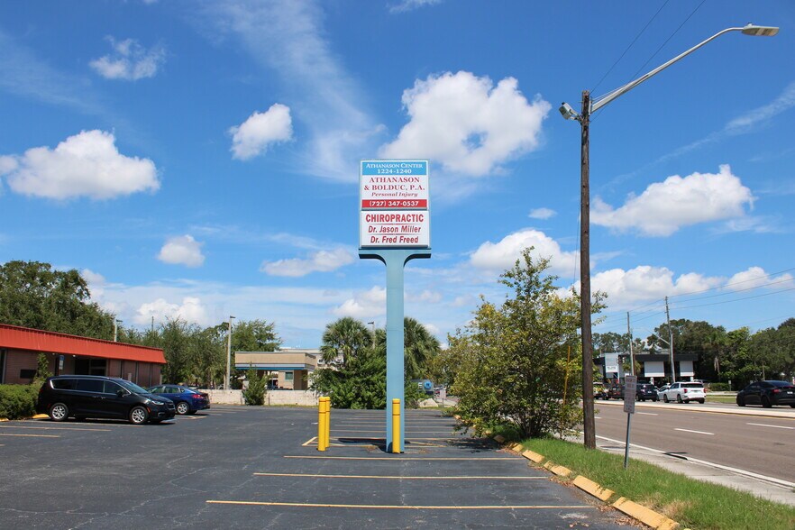 More Photos Of 1224-1240 66th St, Saint Petersburg Office For Lease