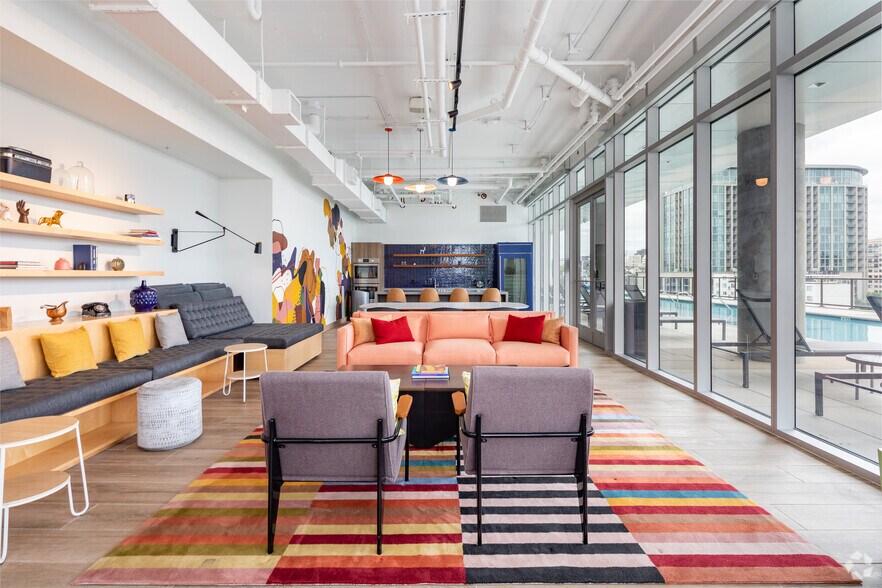 More Photos Of 800 19th Ave South, Nashville Coworking Space