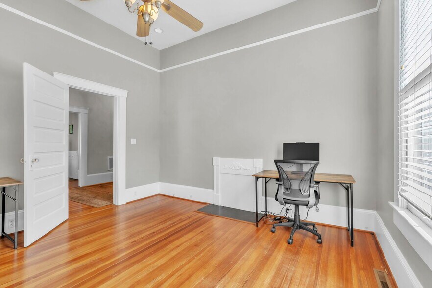 More Photos Of 408 N Main St, Greer Office For Sale