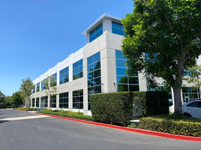 More Photos Of 8845 Irvine Center Dr, Irvine Office For Lease
