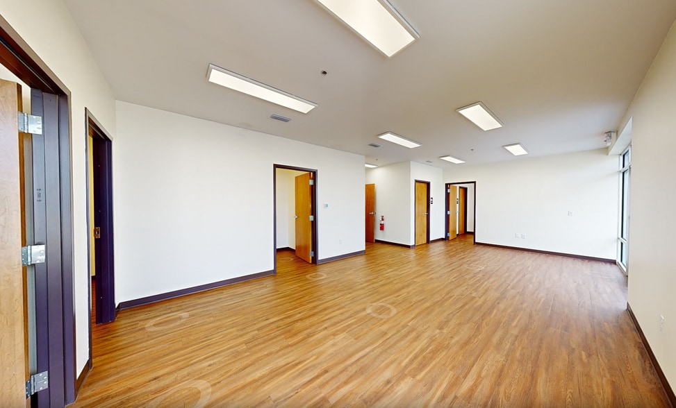 Primary Photo Of 440 Dundas Dr, Jacksonville Unknown For Lease