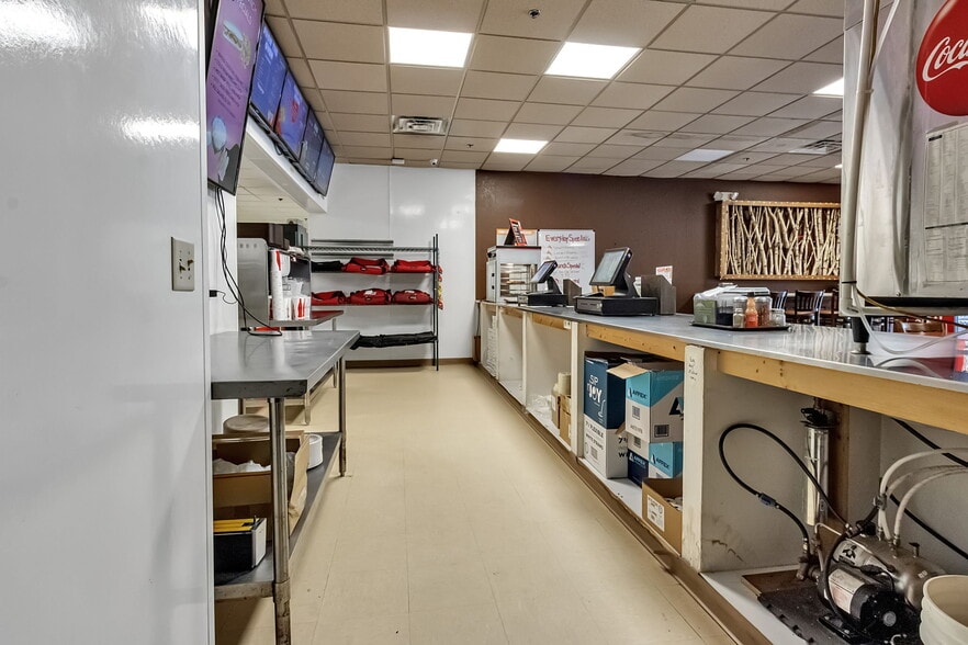 More Photos Of 2-85 Bristol Ln, Ellicottville General Retail For Lease