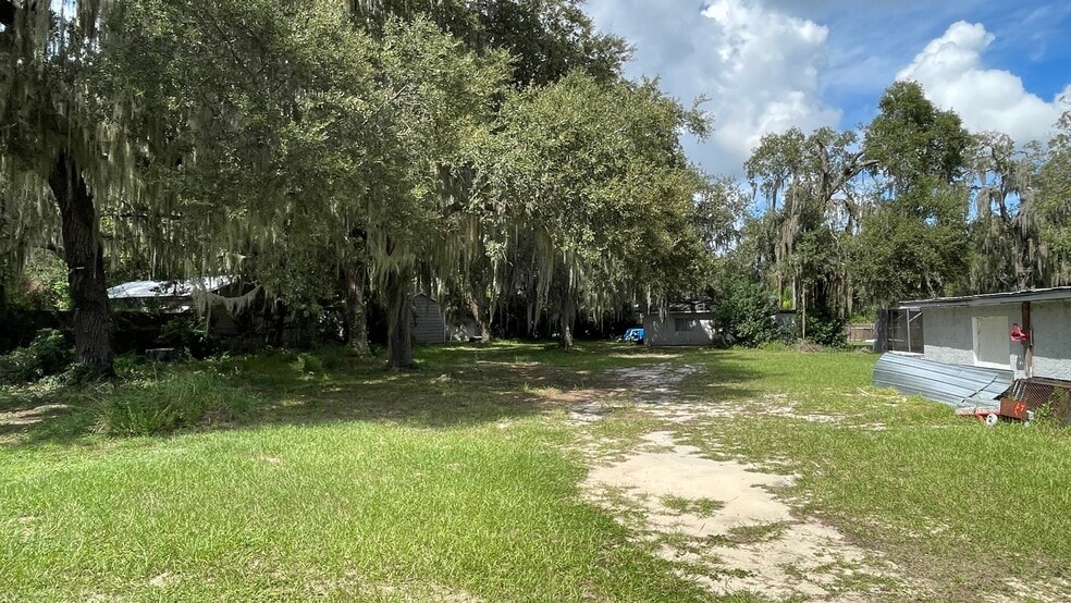 More Photos Of 6808 Lake Griffin Rd, Lady Lake Hotel For Sale