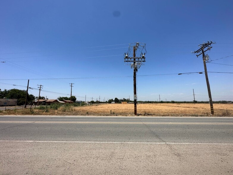 More Photos Of Avenue 168 @ Road 168, Woodville Land For Sale