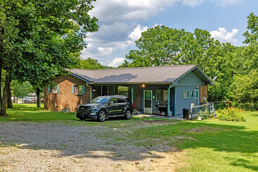 More Photos Of 7643 US-11, Rising Fawn Trailer Camper Park For Sale