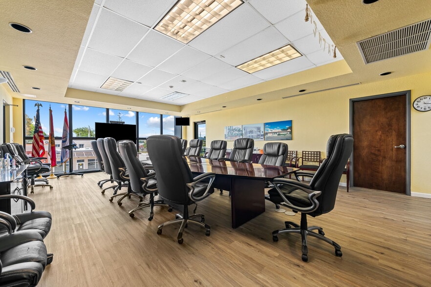 More Photos Of 914 NW 6th St, Fort Lauderdale Loft Creative Space For Lease