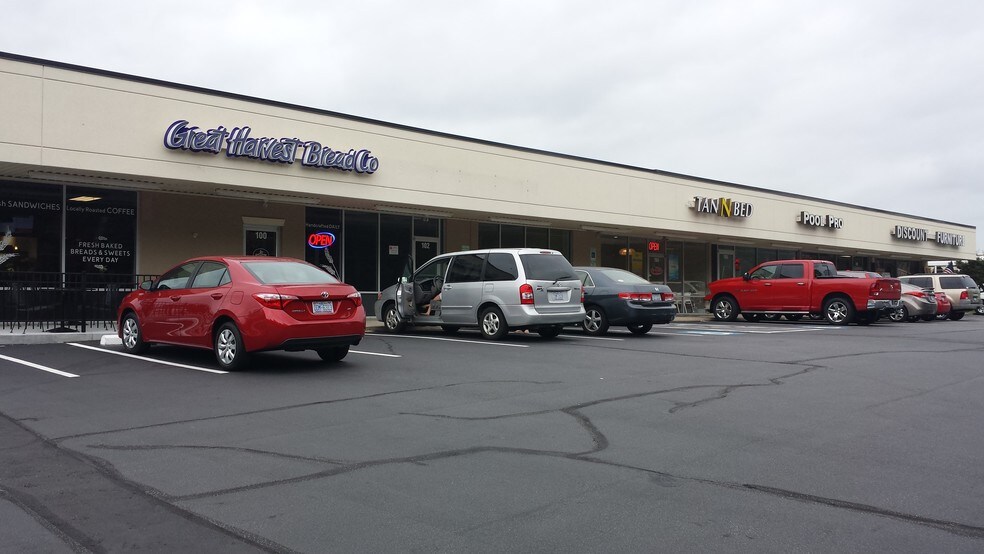 More Photos Of 2803 Evans St, Greenville General Retail For Lease