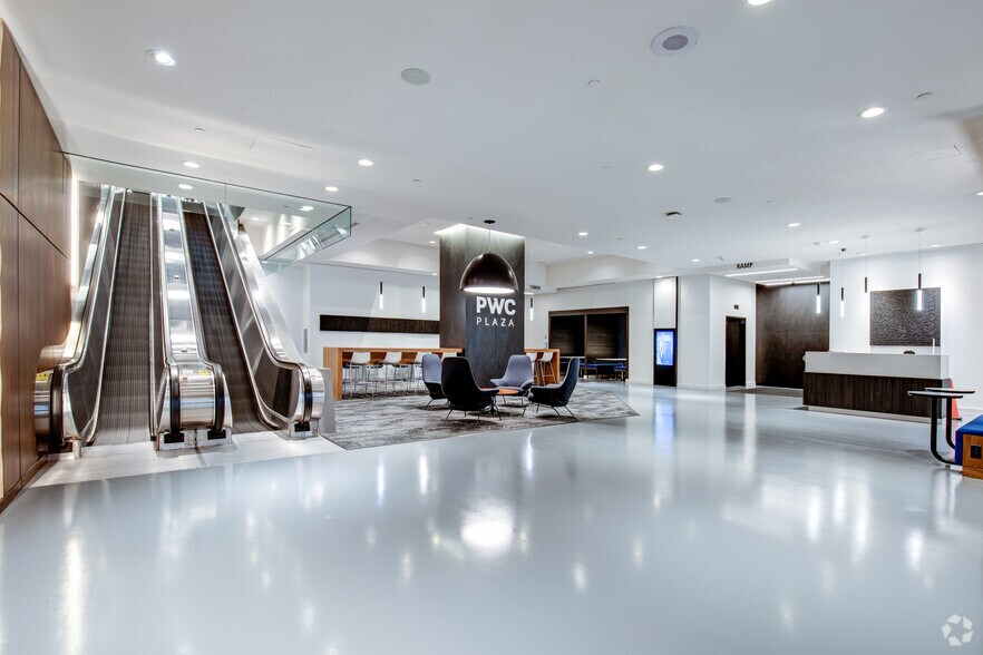 More Photos Of 45 S 7th St, Minneapolis Office For Lease