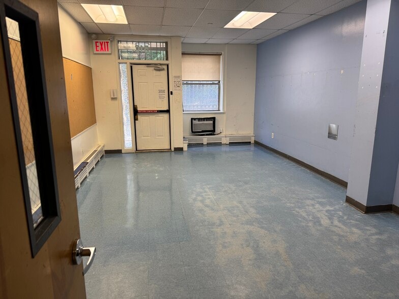 More Photos Of 1787 Madison Ave, New York Apartments For Lease